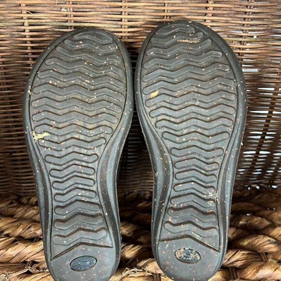 UGG Australia Women's Black Kohala Slipper Comfort Leather Mules Shoes Size 7 - Picture 6 of 8